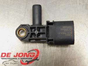 Gebruikte Roetfilter sensor Ford Transit Connect (PJ2) 1.5 TDCi ECOnetic Prijs € 14,99 Margeregeling aangeboden door Autodemontagebedrijf de Jong