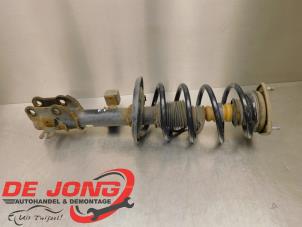 Gebruikte Mac Phersonpoot rechts-voor Mazda CX-5 I (KE,GH) 2.2 SkyActiv-D 150 16V 2WD Prijs € 74,95 Margeregeling aangeboden door Autodemontagebedrijf de Jong