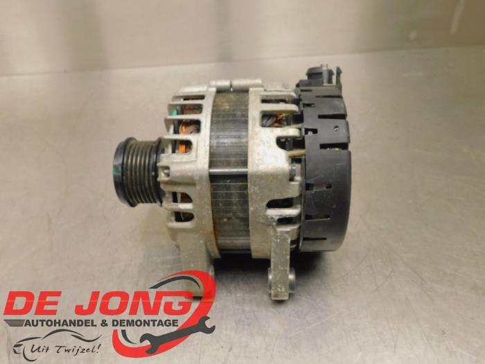 Dynamo van een Ford Focus 4 1.5 EcoBlue 120 2021