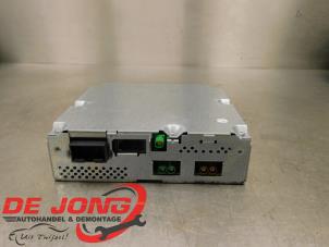 Gebruikte TV tuner Volkswagen Touareg (7PA/PH) 4.2 TDI V8 DPF 32V Prijs € 174,90 Margeregeling aangeboden door Autodemontagebedrijf de Jong