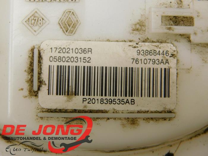 Elektrisk bränslepump från en Renault Trafic (1FL/2FL/3FL/4FL) 1.6 dCi 90 2015