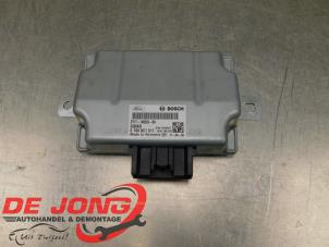 Używane Regulator napiecia Ford Kuga II (DM2) 1.5 EcoBoost 16V 120 Cena € 19,95 Procedura marży oferowane przez Autodemontagebedrijf de Jong