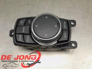 Używane Przelacznik interfejsu czlowiek-maszyna BMW X3 (F25) xDrive20d 16V Cena € 224,95 Procedura marży oferowane przez Autodemontagebedrijf de Jong