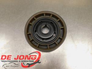 Gebruikte Krukas Poelie Peugeot Partner (EF/EU) 1.5 BlueHDi 100 Prijs € 34,99 Margeregeling aangeboden door Autodemontagebedrijf de Jong