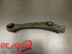 Begagnade Främre gaffelben, vänster Audi A6 Avant (C7) 3.0 TDI V6 24V biturbo Quattro Pris € 18,90 Marginaltabell erbjuds av Autodemontagebedrijf de Jong