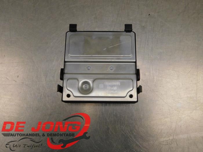 Gateway-modul från en Mercedes-Benz S (W221) 3.0 S-350 BlueTec 24V 4-Matic 2012