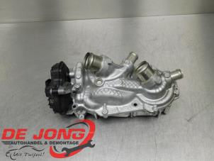 Używane Pompa wodna Audi A3 Sportback (8YA) 1.5 35 TFSI 16V Cena € 39,99 Procedura marży oferowane przez Autodemontagebedrijf de Jong