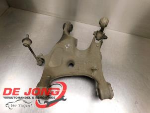 Begagnade Bakre gaffelben, vänster BMW 5 serie Touring (F11) M550d xDrive 24V Pris € 34,99 Marginaltabell erbjuds av Autodemontagebedrijf de Jong