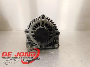 Begagnade Dynamo Mercedes Vito (447.6) 1.7 110 CDI 16V Pris € 181,49 Inklusive moms erbjuds av Autodemontagebedrijf de Jong