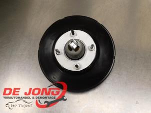 Begagnade Bromsservo Ford Focus 3 1.5 TDCi Pris € 49,99 Marginaltabell erbjuds av Autodemontagebedrijf de Jong