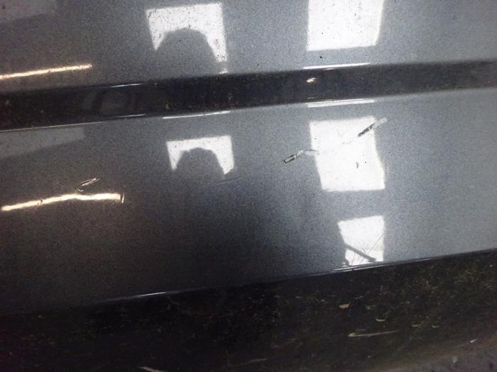 Bakre stötfångare från en Skoda Fabia III (NJ3) 1.2 TSI 16V 2017