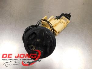 Używane Elektryczna pompa paliwa Mercedes C Estate (S205) C-180 BlueTEC, C-180 d 1.6 16V Cena € 34,95 Procedura marży oferowane przez Autodemontagebedrijf de Jong