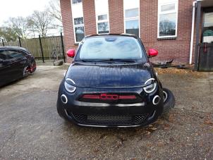 Gebruikte Batterij elektrische auto Fiat 500e (332) 42 kWh 3+1 Prijs € 4.840,00 Inclusief btw aangeboden door Autodemontagebedrijf de Jong