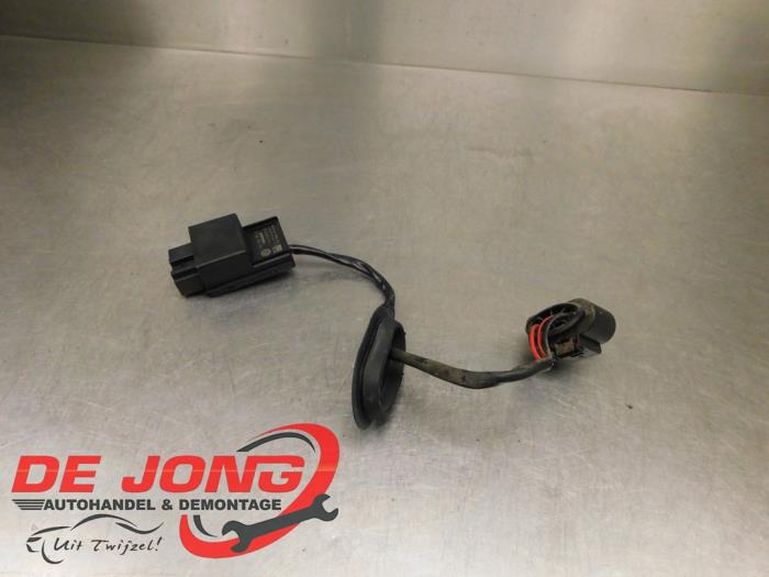 ADM-bränslemodul från en Skoda Fabia III (NJ3) 1.2 TSI 16V 2017