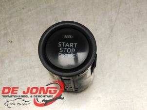 Gebruikte Start/Stop schakelaar Mazda CX-5 I (KE,GH) 2.2 Skyactiv D 150 16V 4WD Prijs € 9,99 Margeregeling aangeboden door Autodemontagebedrijf de Jong