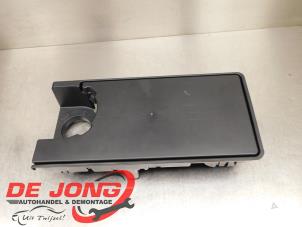 Begagnade Däckreparationssats Peugeot 308 SW (F4/FC/FN/FR) 1.2 12V PureTech 130 Pris € 34,95 Marginaltabell erbjuds av Autodemontagebedrijf de Jong