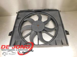 Begagnade Kylfläkt Mercedes ML II (164/4JG) 3.0 ML-320 CDI 4-Matic V6 24V Pris € 194,99 Marginaltabell erbjuds av Autodemontagebedrijf de Jong