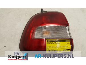 Gebruikte Achterlicht links Suzuki Baleno (GC/GD) 1.8 16V Prijs € 20,00 Margeregeling aangeboden door Autorecycling Kuijpers