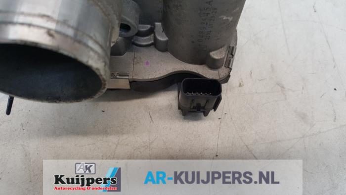 Spjällhus från en Abarth 500/595/695 1.4 T-Jet 16V Esse Esse 2012