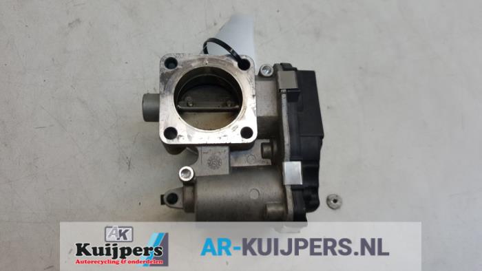 Spjällhus från en Abarth 500/595/695 1.4 T-Jet 16V Esse Esse 2012