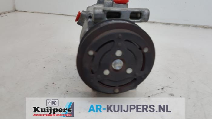 Luftkonditioneringspump från en Abarth 500/595/695 1.4 T-Jet 16V Esse Esse 2012