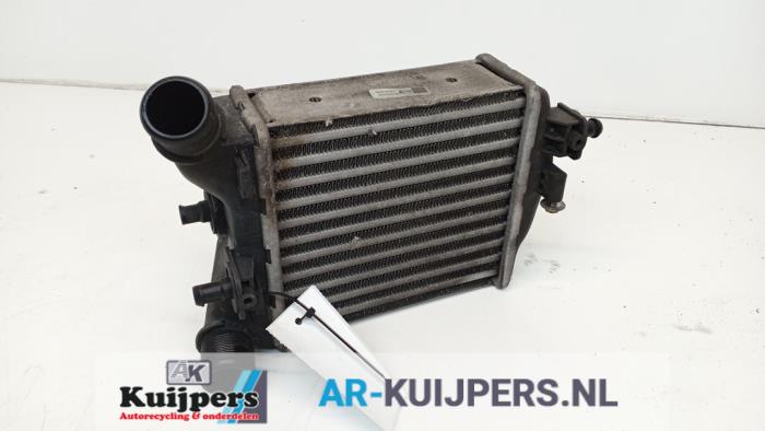 Laddluftkylare från en Abarth 500/595/695 1.4 T-Jet 16V Esse Esse 2012