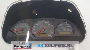 Gebruikte Tellerklok Volvo S40 (VS) 1.8i 16V Prijs € 30,00 Margeregeling aangeboden door Autorecycling Kuijpers
