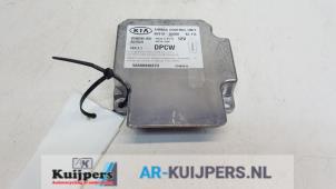 Begagnade Airbagmodul Kia Sorento I (JC) 2.5 CRDi 16V VGT Pris € 30,00 Marginaltabell erbjuds av Autorecycling Kuijpers