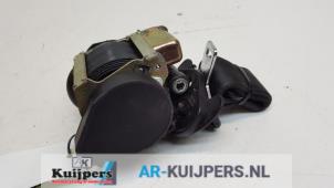 Gebruikte Veiligheidsgordel links-voor Peugeot 607 (9D/U) 2.9 V6 24V Prijs € 25,00 Margeregeling aangeboden door Autorecycling Kuijpers