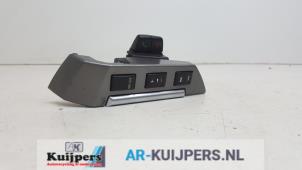 Gebruikte Radiobediening Stuur Landrover Range Rover Sport (LS) 4.4 V8 32V SE Prijs € 25,00 Margeregeling aangeboden door Autorecycling Kuijpers
