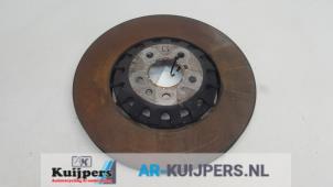 Begagnade Främre bromsskiva Audi E-tron (GEN) 50 quattro Pris € 45,00 Marginaltabell erbjuds av Autorecycling Kuijpers