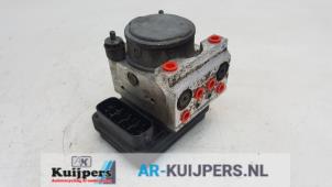 Gebruikte ABS Pomp Toyota Land Cruiser (J12) 3.0 D-4D 16V Prijs € 150,00 Margeregeling aangeboden door Autorecycling Kuijpers