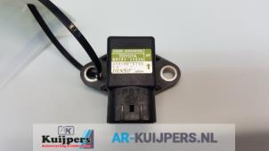 Begagnade Hastighetssensor Lexus RX (L2) 450h, 450h L V6 24V VVT-i AWD Pris € 20,00 Marginaltabell erbjuds av Autorecycling Kuijpers