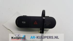 Gebruikte Paniekverlichtings Schakelaar Ford Usa Mustang V Convertible 4.6 GT V8 24V Prijs € 15,00 Margeregeling aangeboden door Autorecycling Kuijpers