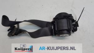 Gebruikte Veiligheidsgordel links-voor Chevrolet Aveo (300) 1.3 D 16V Prijs € 75,00 Margeregeling aangeboden door Autorecycling Kuijpers