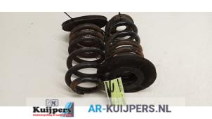 Gebruikte Schroefveer achter Volkswagen Transporter/Caravelle T5 2.0 TDI DRF Prijs € 40,00 Margeregeling aangeboden door Autorecycling Kuijpers