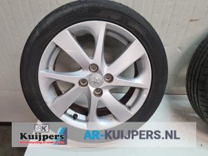 Begagnade Hjul + däck Toyota Yaris III (P13) 1.5 16V Hybrid Pris € 100,00 Marginaltabell erbjuds av Autorecycling Kuijpers