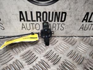 Gebruikte Regensensor Volkswagen Up! (121) Prijs € 40,00 Margeregeling aangeboden door AllroundCarParts