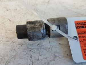 Gebruikte Druksensor Renault Clio II (BB/CB) 1.4 16V Si Prijs € 10,00 Margeregeling aangeboden door Autodemontagebedrijf Smit