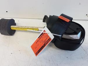 Używane Pas bezpieczenstwa lewy przód Lancia Y(Psilon) Cena € 40,00 Procedura marży oferowane przez Autodemontagebedrijf Smit