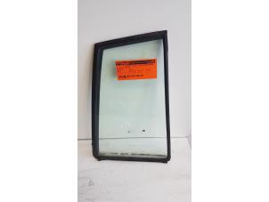 Gebruikte Extra Ruit 4Deurs rechts-achter Daihatsu Cuore Prijs € 30,00 Margeregeling aangeboden door Autodemontagebedrijf Smit