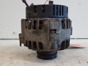 Gebruikte Dynamo Renault Clio Prijs € 35,00 Margeregeling aangeboden door Autodemontagebedrijf Smit