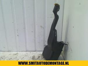 Gebruikte Ruitensproeiertank voor Opel Astra Prijs op aanvraag aangeboden door Autodemontagebedrijf Smit