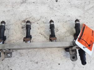 Gebruikte Verstuiver brug Opel Astra H GTC (L08) 1.4 16V Twinport Prijs € 35,00 Margeregeling aangeboden door Autodemontagebedrijf Smit