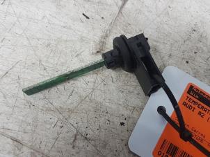 Begagnade Innetemperatursensor Audi A2 (8Z0) Pris € 5,00 Marginaltabell erbjuds av Autodemontagebedrijf Smit