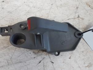 Gebruikte Portiergreep 4Deurs rechts-achter Fiat Panda (169) 1.2 Fire Prijs € 5,00 Margeregeling aangeboden door Autodemontagebedrijf Smit