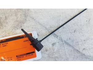 Gebruikte Temperatuursensor buiten Mercedes CLK (C208) 2.0 200 16V Prijs € 10,00 Margeregeling aangeboden door Autodemontagebedrijf Smit