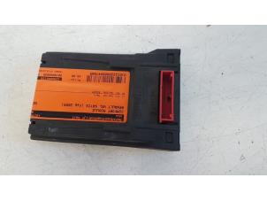 Begagnade Komfortmodul Renault Vel Satis (BJ) Pris € 30,00 Marginaltabell erbjuds av Autodemontagebedrijf Smit