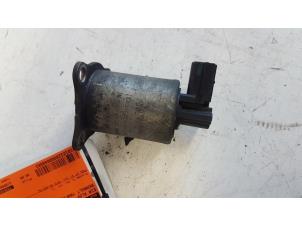 Używane Zawór EGR Renault Trafic New (FL) 1.9 dCi 100 16V Cena € 40,00 Procedura marży oferowane przez Autodemontagebedrijf Smit