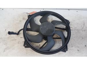 Gebruikte Radiateurfan Citroen C4 Coupé (LA) 1.6 16V Prijs € 30,00 Margeregeling aangeboden door Autodemontagebedrijf Smit